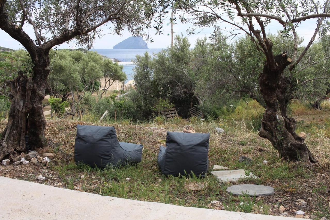 μικρό ανάδιο * Kapsalion